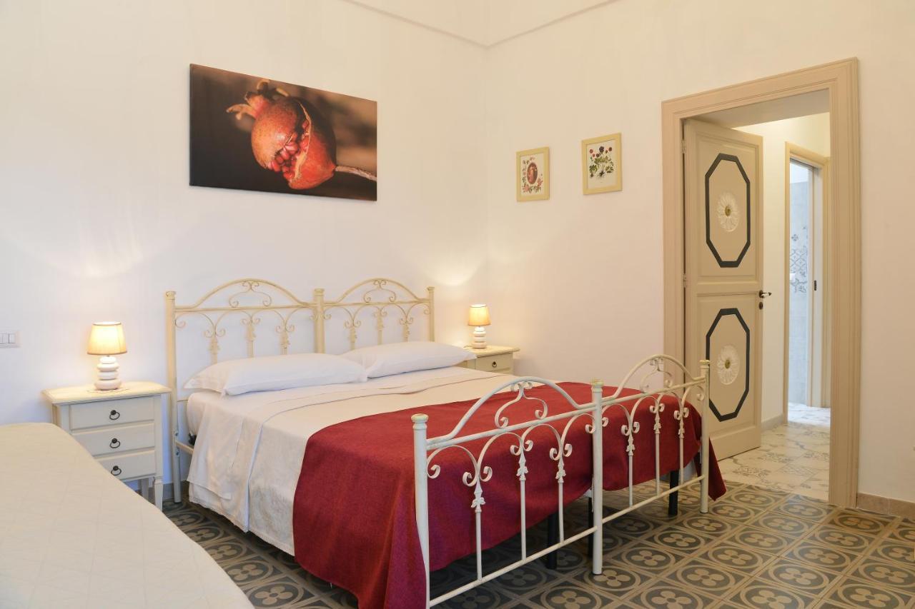 Masseria Peppeturro Cisternino Buitenkant foto