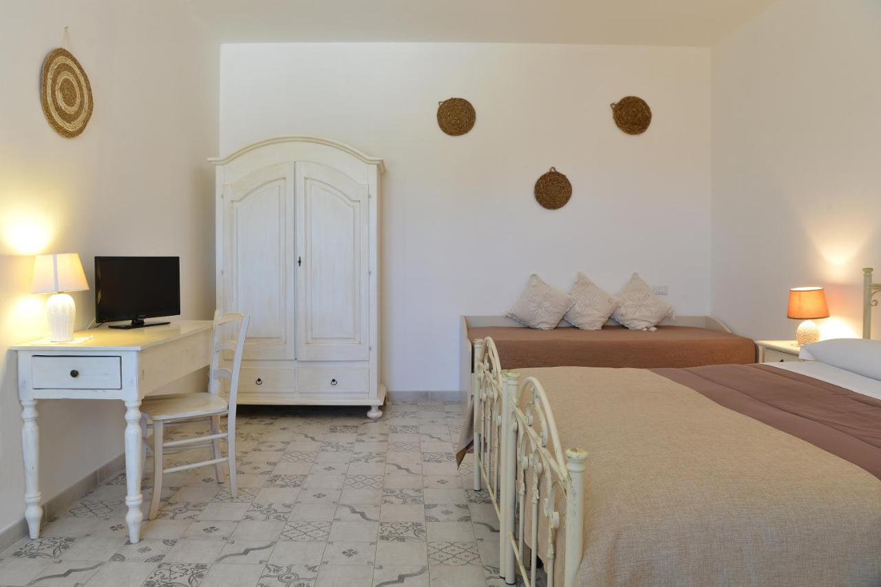 Masseria Peppeturro Cisternino Buitenkant foto